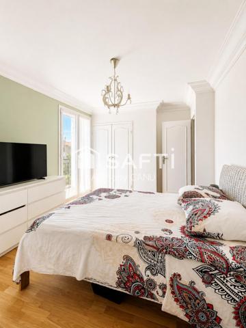 Maison familiale avec jardin et dépendance