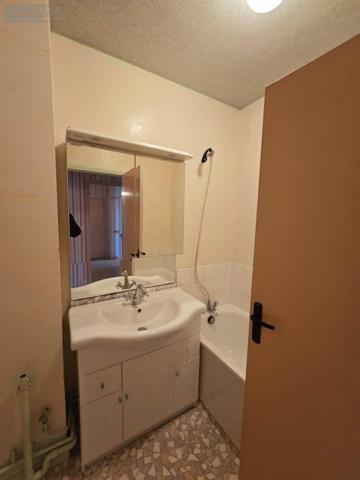 Appartement à vendre à Pont-Audemer dans l'Eure (27500), ref : 065/310   
Centre ville