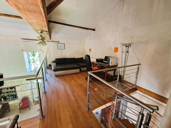 Maison Fleure 6 pièce(s) 230 m2