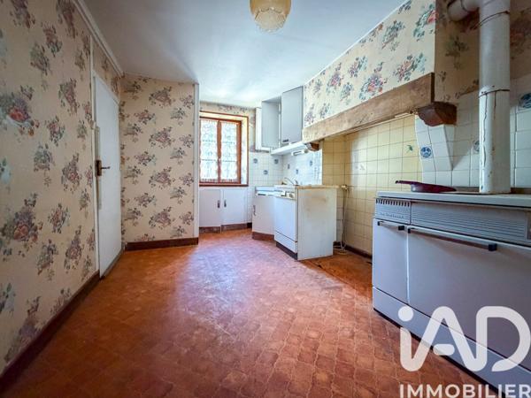 Maison à vendre 8 pièces 121 m² Saint-Amand-Jartoudeix
