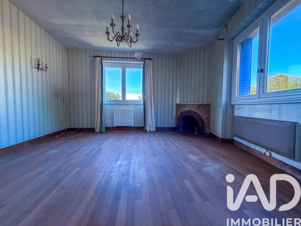 Maison à vendre 8 pièces 121 m² Saint-Amand-Jartoudeix