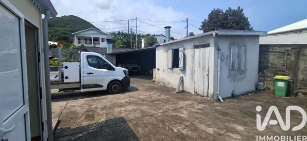 Maison à vendre 5 pièces 381 m² Saint-Pierre