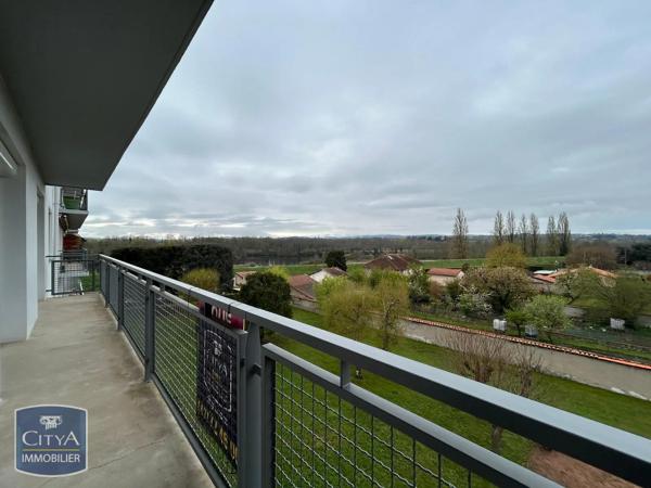 Appartement à louer 2 pièces 41.78m² Roanne (42300)