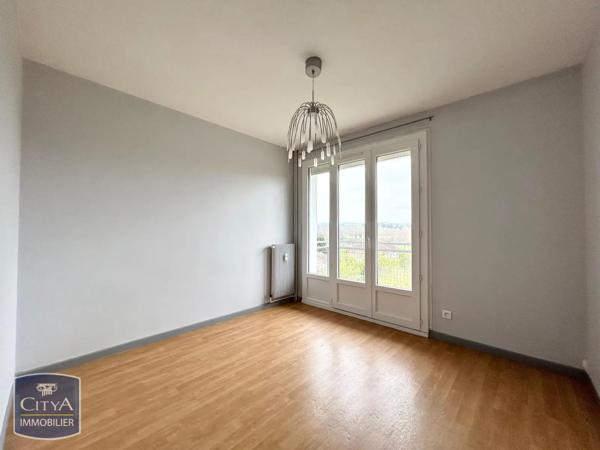 Appartement à louer 2 pièces 41.78m² Roanne (42300)