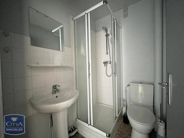 Appartement à louer 2 pièces 41.78m² Roanne (42300)