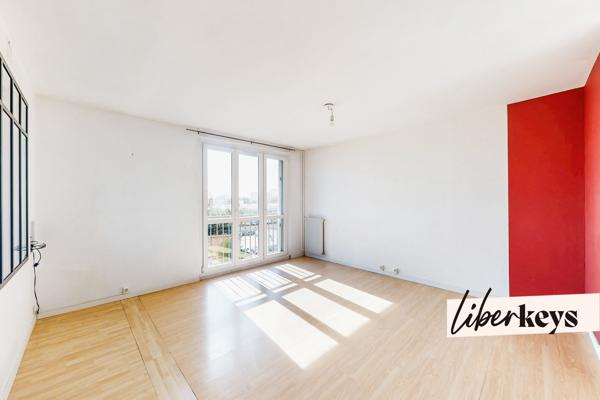 3 pièces lumineux 56 m² – Parking, cave – 4ᵉ étage avec ascenseur – Métro ligne 7