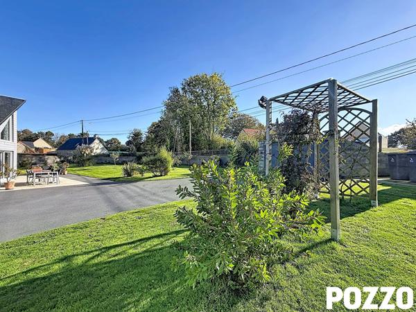 Maison Bricquebec En Cotentin 6 pièce(s) 205.5 m2 - Quettetot - très bon état - lumineux - vie de plain pied BRICQUEBEC-EN-COTENTIN
