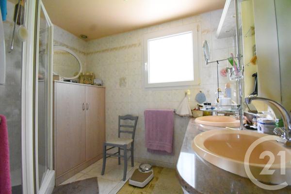Maison à vendre  6 pièces - 185 m2 CREUZIER LE VIEUX - 03
