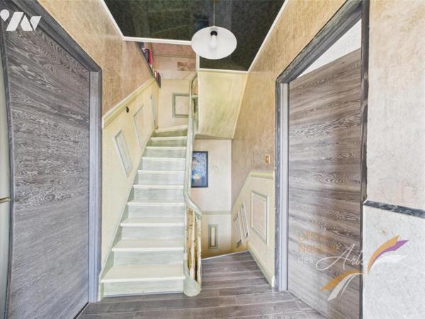 Maison avec cachet de  164 m² – Rue paisible, proche de tout