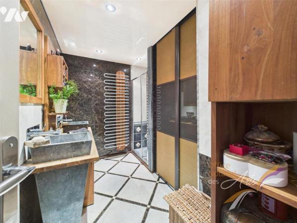 Maison avec cachet de  164 m² – Rue paisible, proche de tout