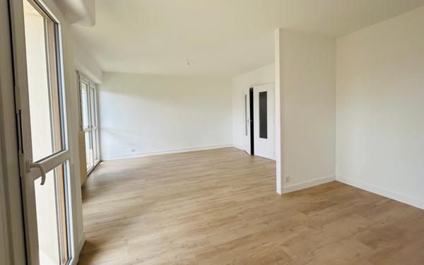 Appartement à vendre    4 pièces •  Châtellerault