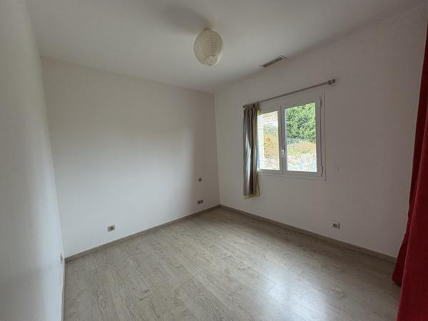 Cadours (31480) Exclusivité : Villa de 135m2 + sous-sol complet, T5, grand jardin