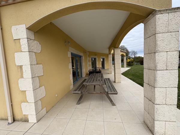 Cadours (31480) Exclusivité : Villa de 135m2 + sous-sol complet, T5, grand jardin