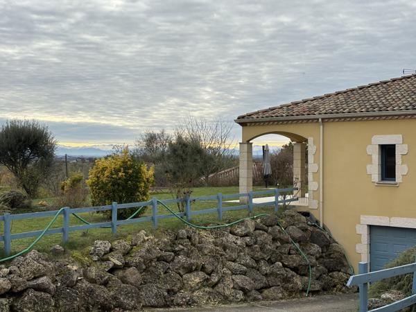 Cadours (31480) Exclusivité : Villa de 135m2 + sous-sol complet, T5, grand jardin