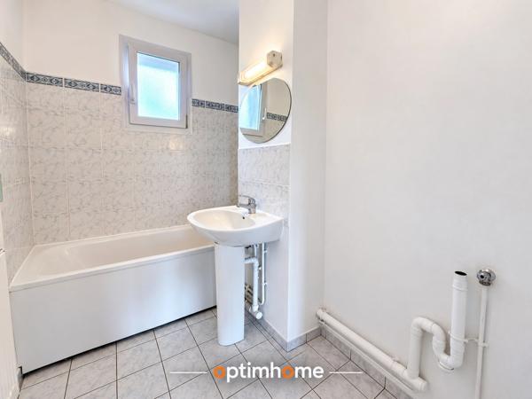 COMPIÈGNE – Maison 3 chambres avec jardin, terrasse et garage
