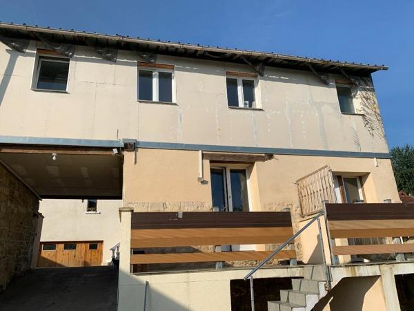 Appartement à louer    1 pièce •  Janville