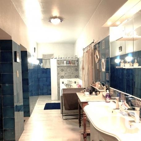 Maison à vendre 30 pièces 1 200 m² Bollène