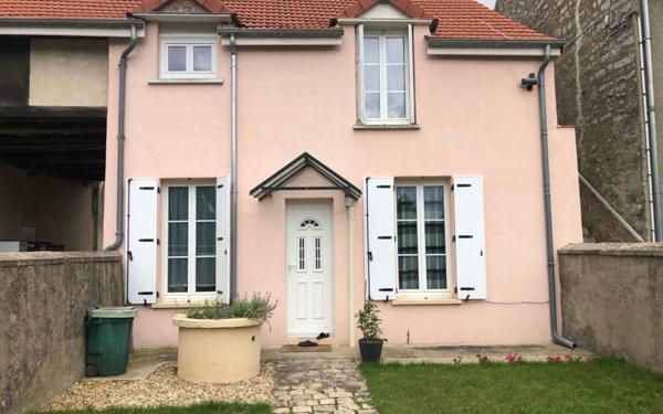 Maison à vendre    3 pièces • 71 m2 Étréchy