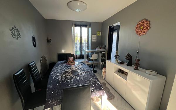 Maison à vendre    3 pièces • 71 m2 Étréchy