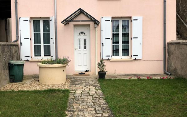 Maison à vendre    3 pièces • 71 m2 Étréchy