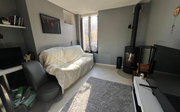 Maison à vendre    3 pièces • 71 m2 Étréchy