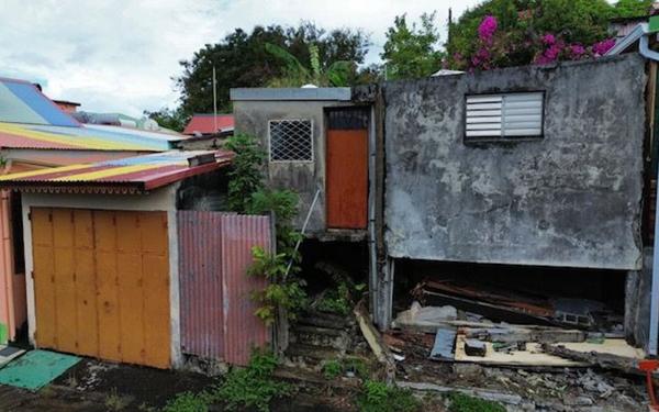 Maison à vendre    2 pièces •  Pointe-Noire