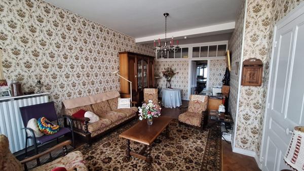 Maison 8 pièces - 228 m² Exclusivité efficity