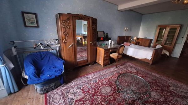 Maison 8 pièces - 228 m² Exclusivité efficity