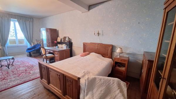 Maison 8 pièces - 228 m² Exclusivité efficity