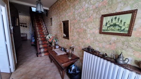 Maison 8 pièces - 228 m² Exclusivité efficity