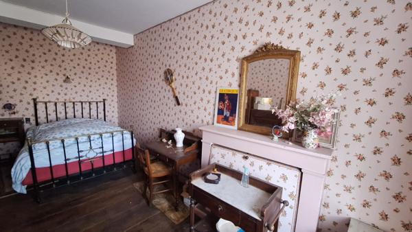 Maison 8 pièces - 228 m² Exclusivité efficity