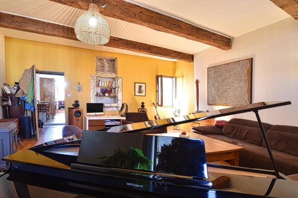 Maison de village au cœur de Lavérune Charme, espace et multiples possibilités