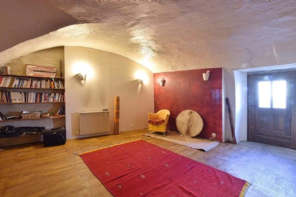 Maison de village au cœur de Lavérune Charme, espace et multiples possibilités