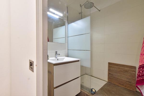 Maison de village au cœur de Lavérune Charme, espace et multiples possibilités