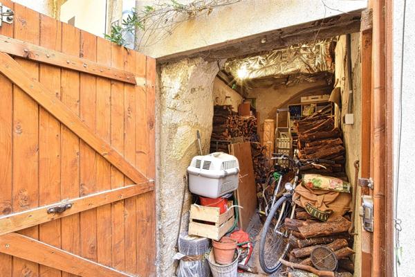 Maison de village au cœur de Lavérune Charme, espace et multiples possibilités