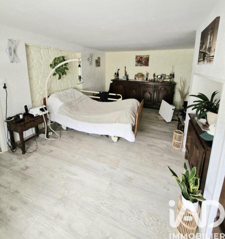Maison à vendre 6 pièces 110 m² Neuville-lès-Vaucouleurs