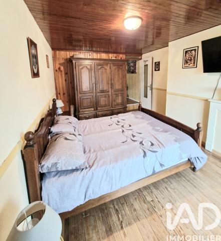 Maison à vendre 6 pièces 110 m² Neuville-lès-Vaucouleurs