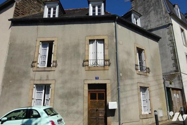 MAISON A PROXIMITE DE LA GARE-4 CHAMBRES-A RENOVER