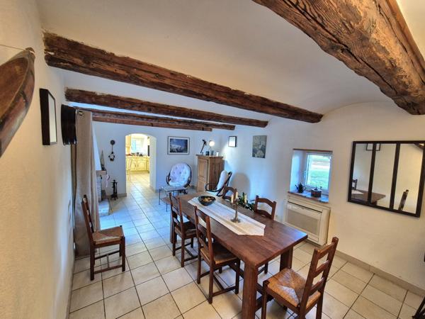 Mas en pierre au calme avec terrain 6065 m2 et garages Salindres (30340)