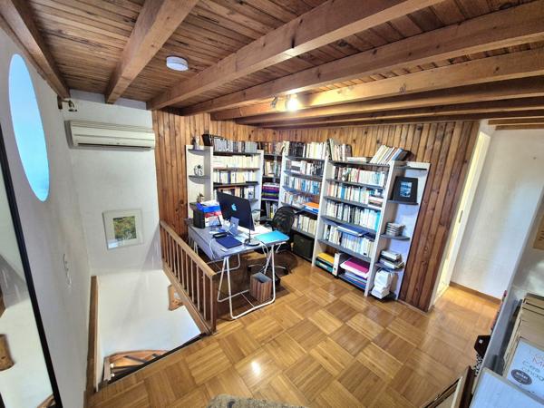 Mas en pierre au calme avec terrain 6065 m2 et garages Salindres (30340)