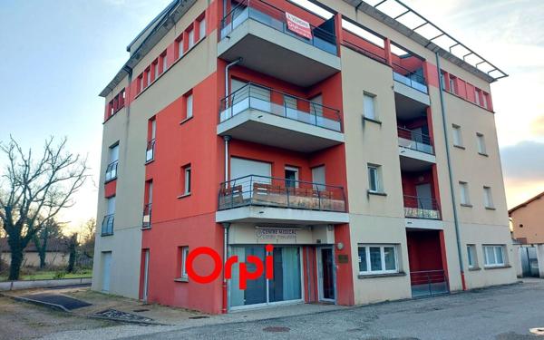 Appartement à vendre    2 pièces • 42,83 m2 Saint-Étienne-de-Saint-Geoirs