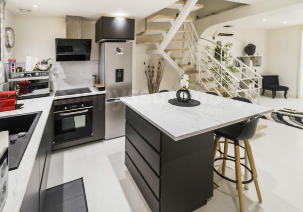 Maison 5 pièce(s) 3 chambre(s) 130 m²