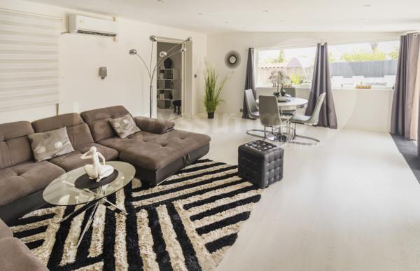 Maison 5 pièce(s) 3 chambre(s) 130 m²