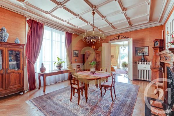 Appartement T6 à vendre  6 pièces - 197,74 m2 LYON - 69006