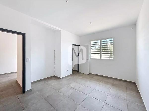 DPT GUYANE, à louer RÉMIRE-MONTJOLY Maison individuelle T5 d'environ 112 m2