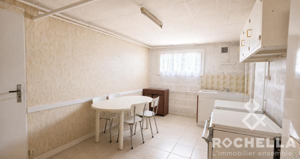 Belle Maison  4 chambres avec sous sol total NIORT