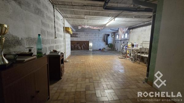 Belle Maison  4 chambres avec sous sol total NIORT
