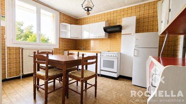 Belle Maison  4 chambres avec sous sol total NIORT