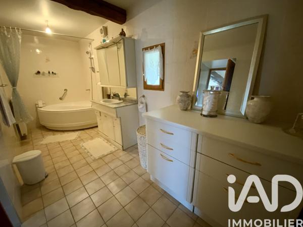 Maison à vendre 5 pièces 206 m² Évry