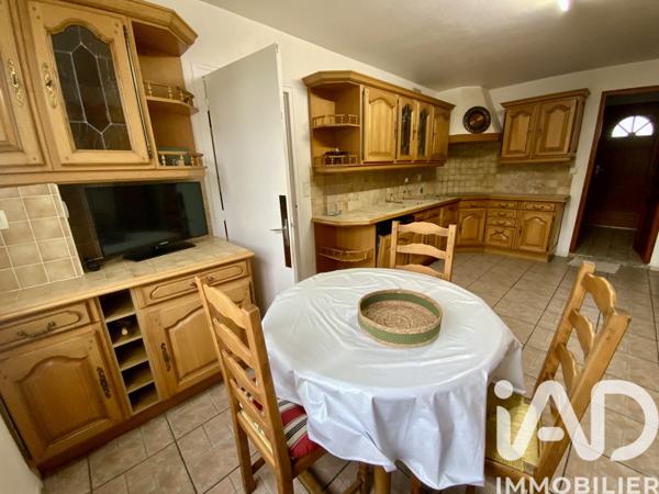 Maison à vendre 5 pièces 206 m² Évry